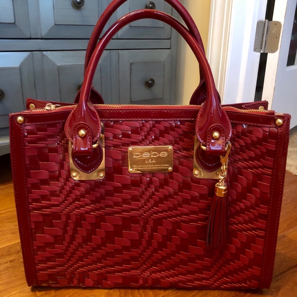 NWOT! ✨ Bebe purse ✨
